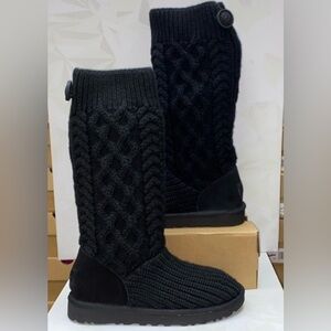 UGG CLASSIC CARDI CABLED KNIT